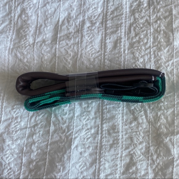 Demon Slayer - Kimetsu no Yaiba - Tanjiro Version DSLR Camera Strap - Picture 5 of 10